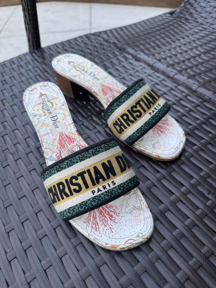Damske slapky Christian Dior