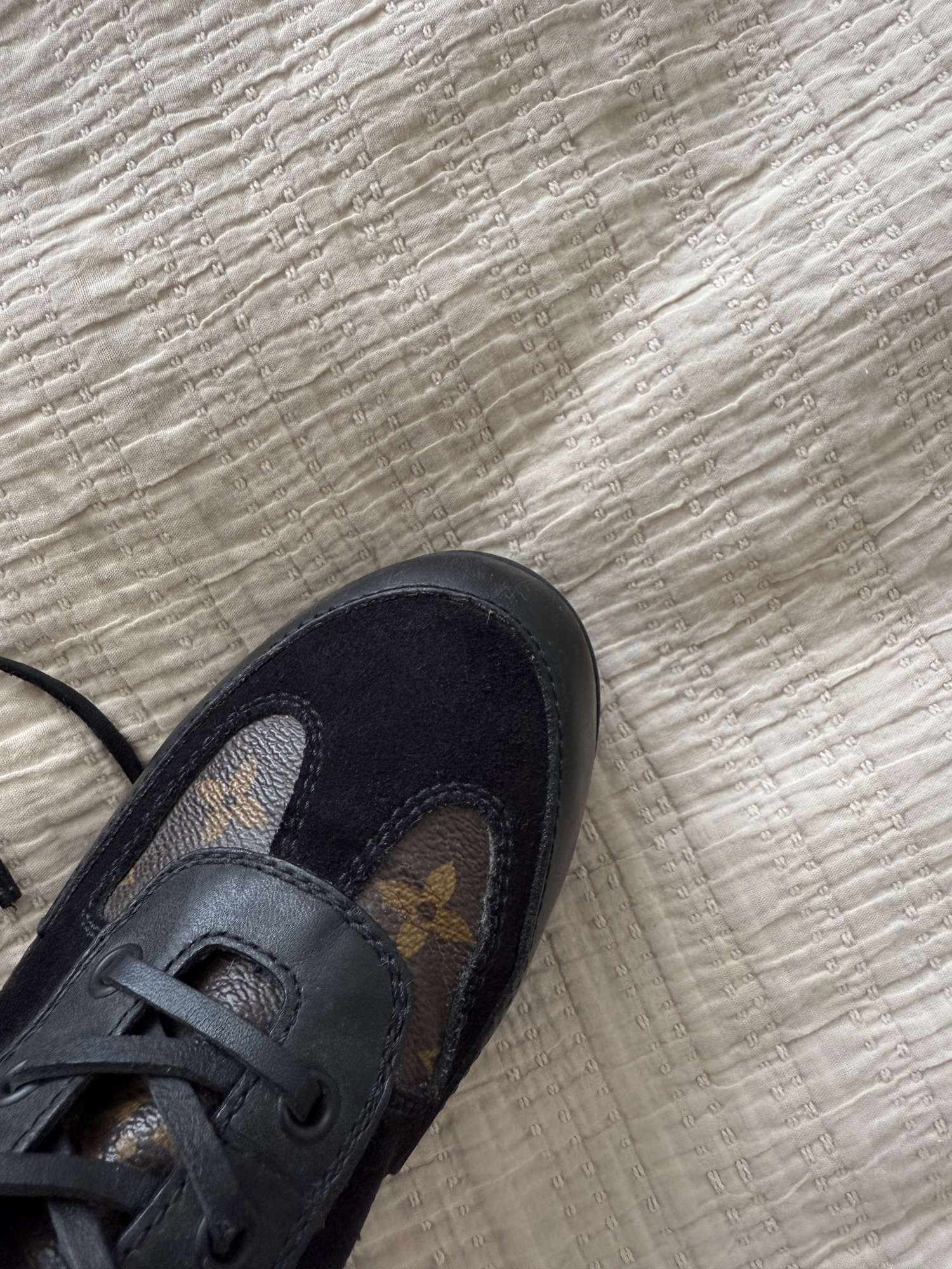 Louis Vuitton Laureate Desert Boot