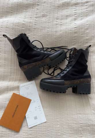 https://www.vipluxury.sk/Louis Vuitton Laureate Desert Boot