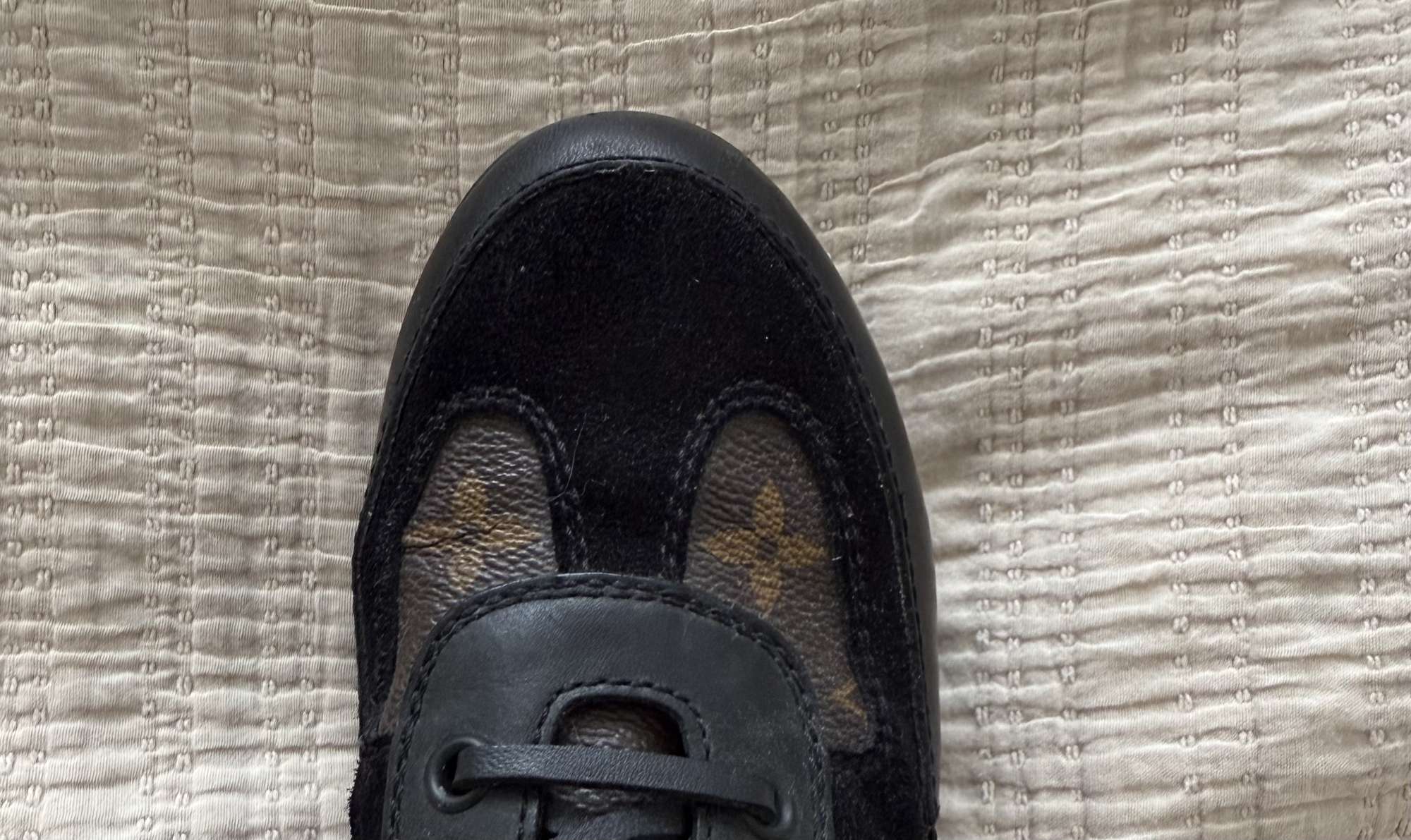Louis Vuitton Laureate Desert Boot