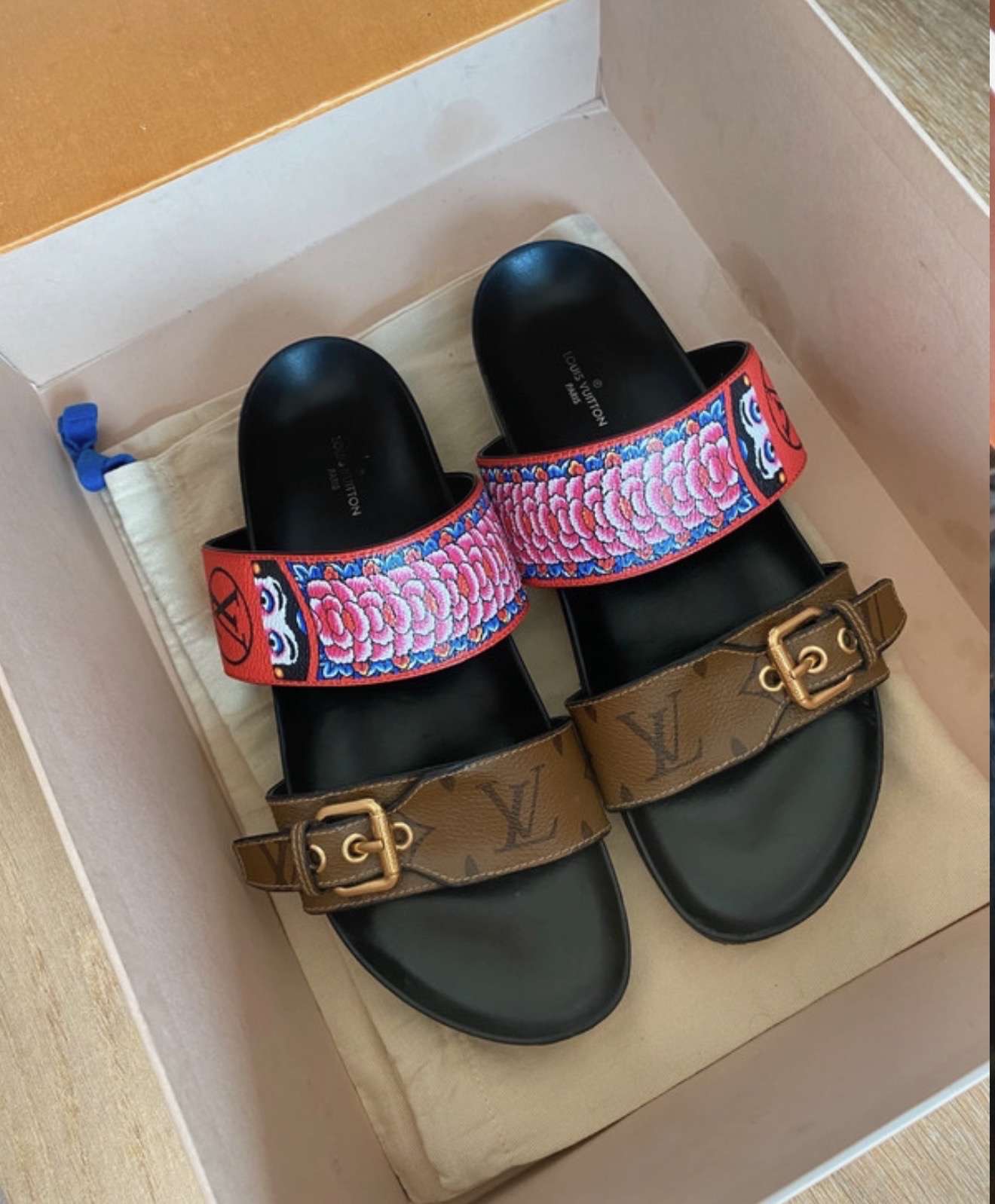 Louis Vuitton šľapky