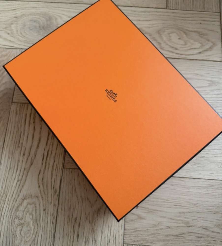 Hermes clutch