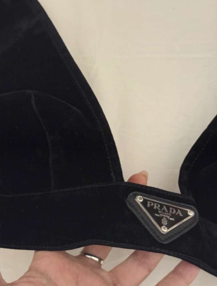 Prada podprsenka