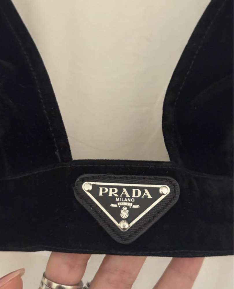 Prada podprsenka