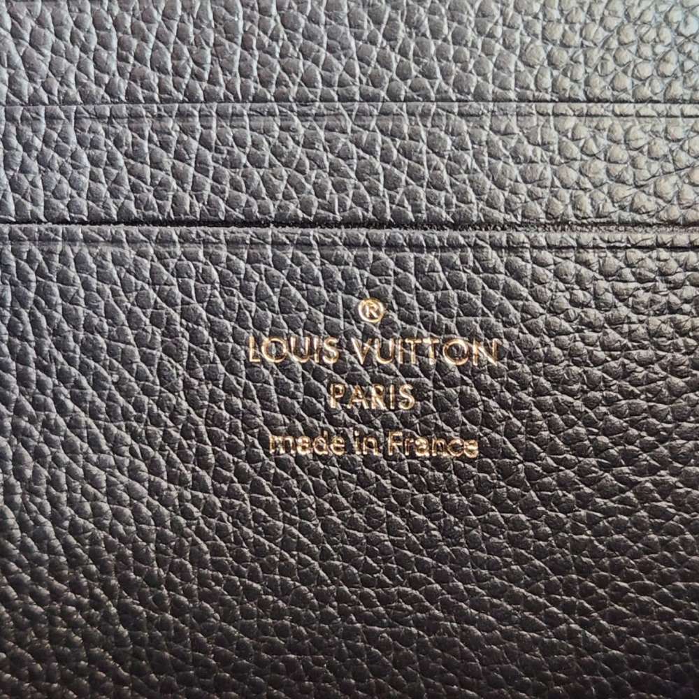 Louis Vuitton Ivy