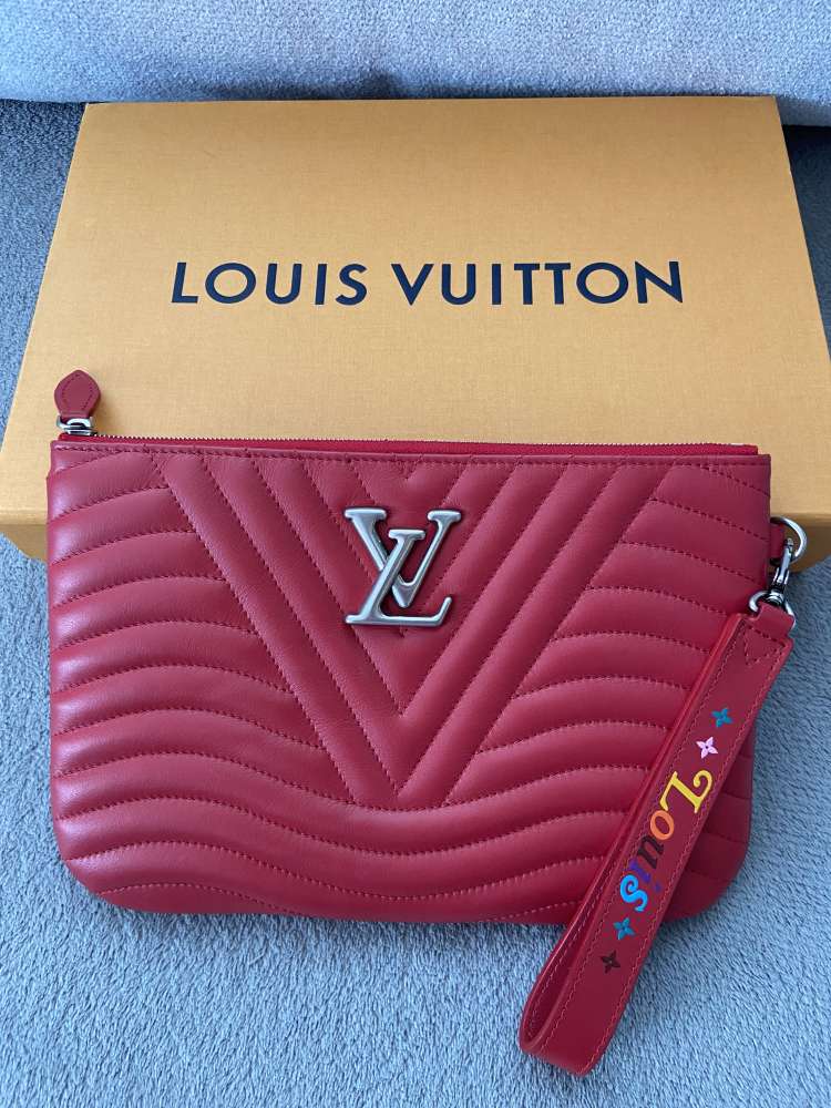 Louis Vuitton pochette