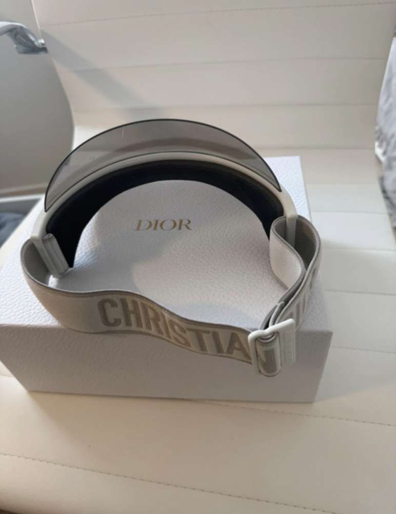 Dior silt