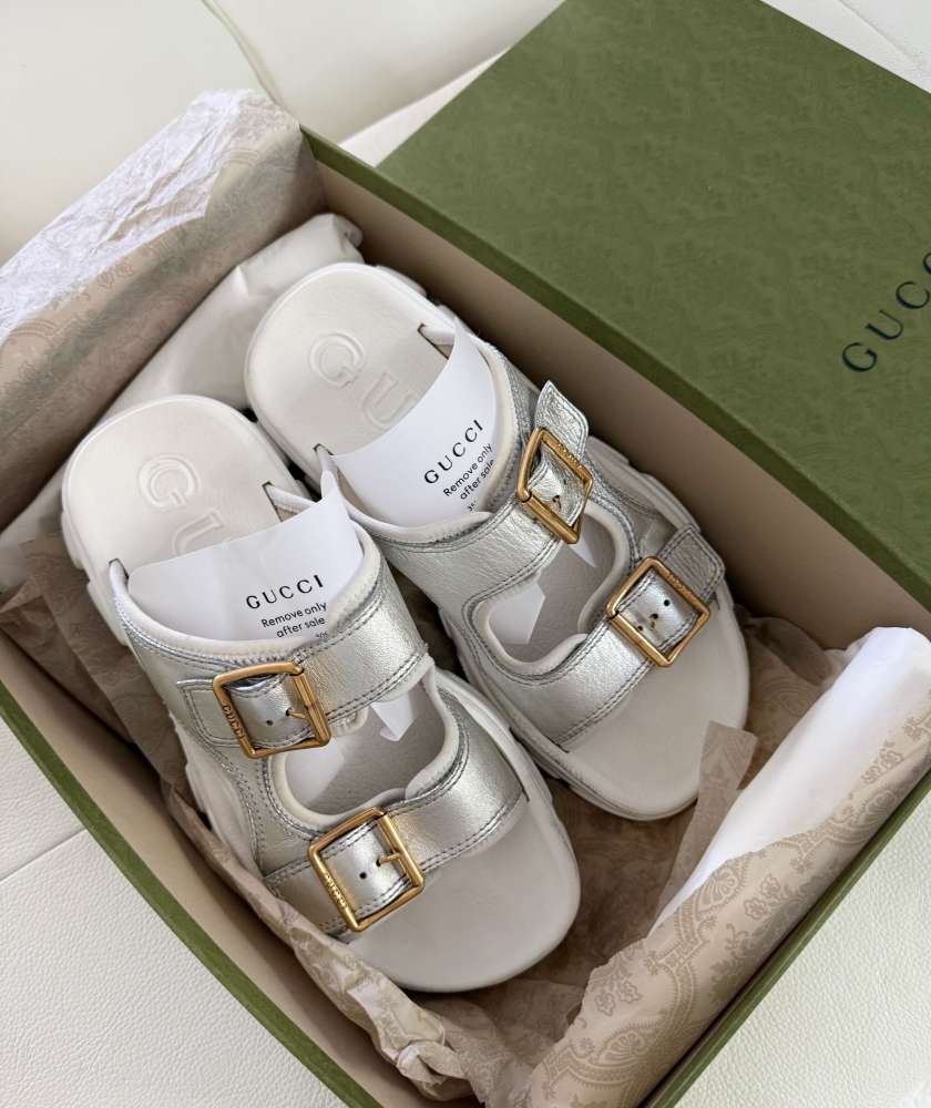 Kožené sandále Gucci Aguru