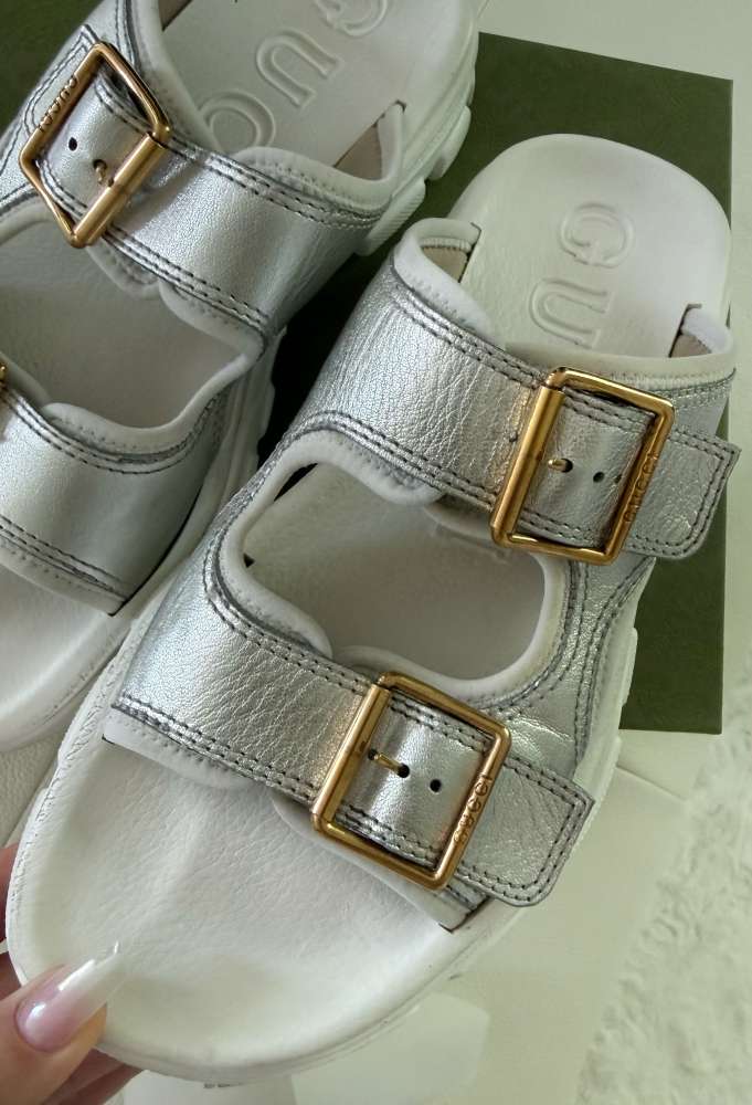 Kožené sandále Gucci Aguru