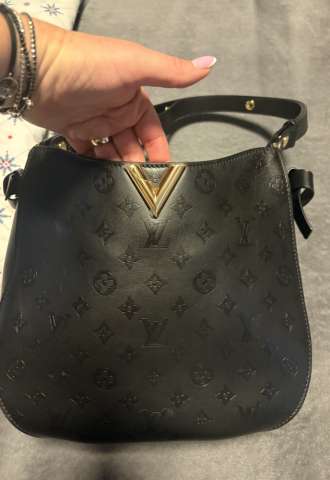 https://www.vipluxury.sk/Louis Vuitton HOBO