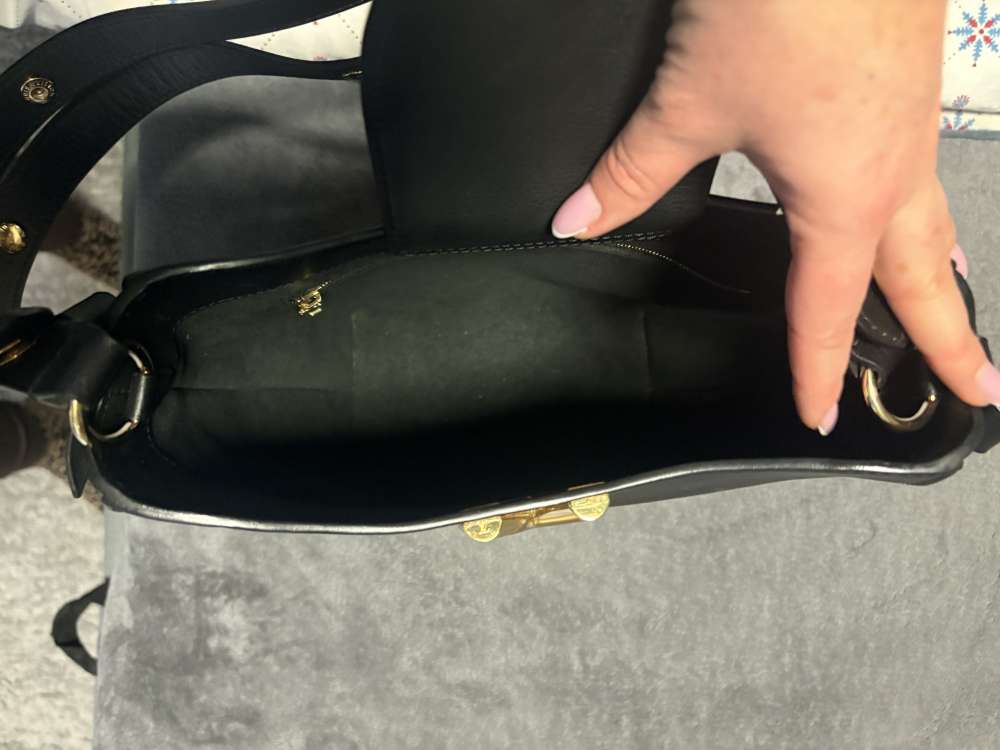 Louis Vuitton HOBO