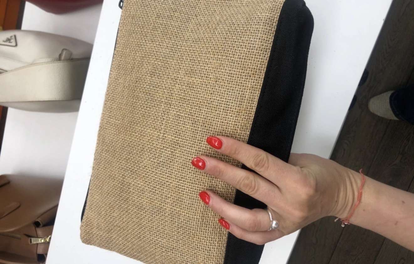 Chanel clutch