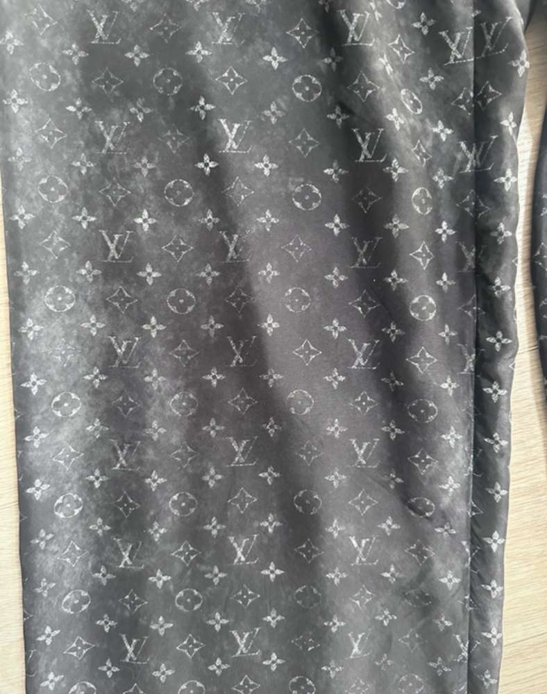 Louis Vuitton pyzamove nohavice