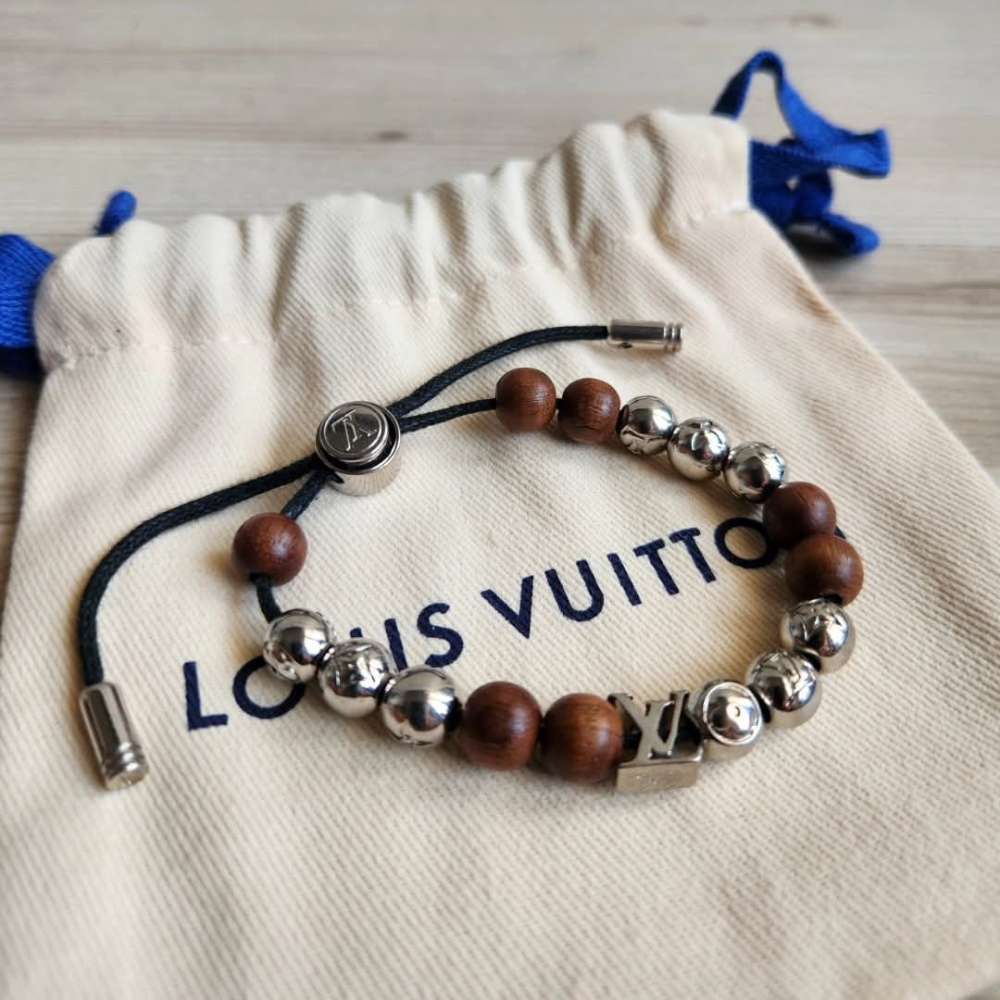 Louis Vuitton Naramek