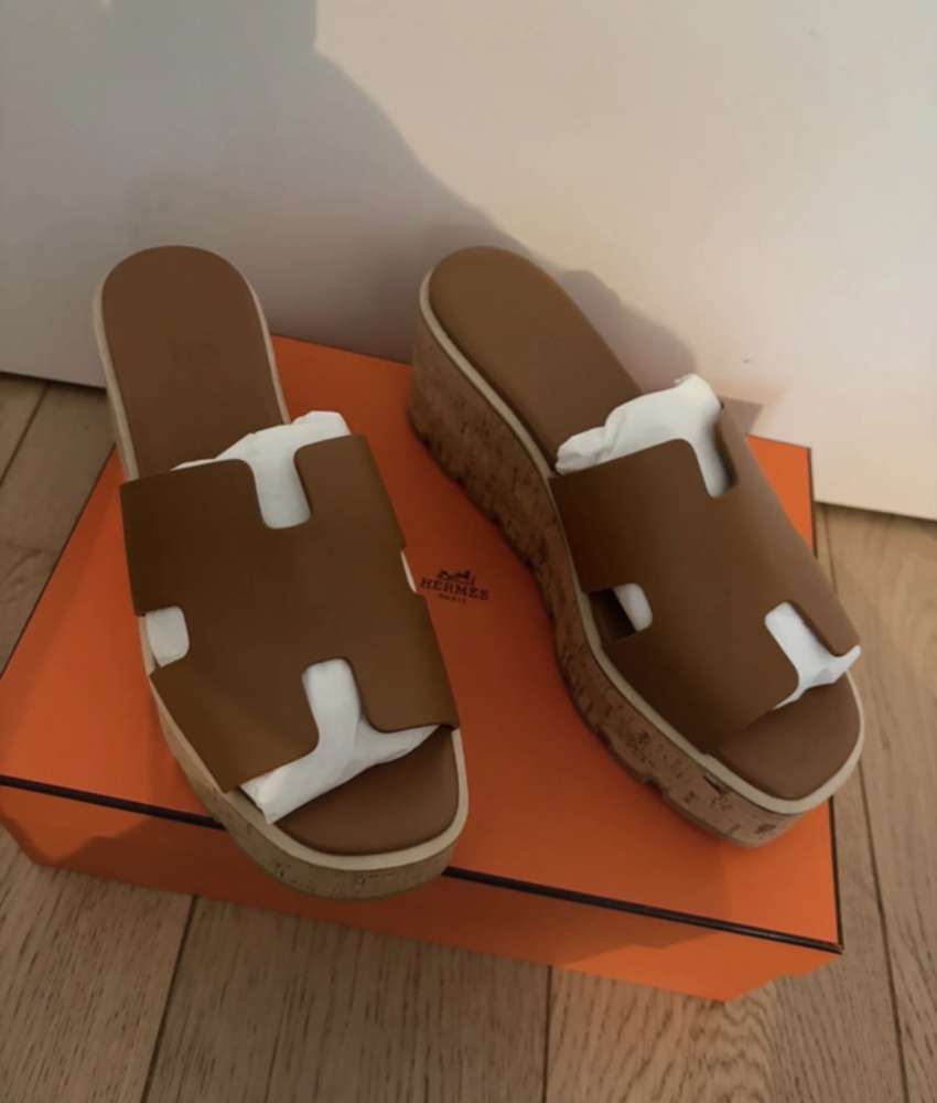Hermes sandalky