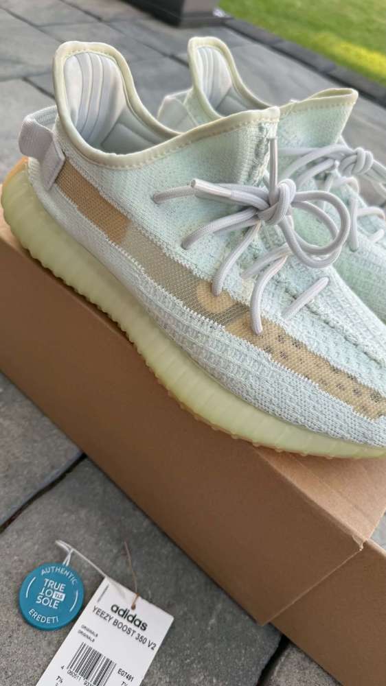 Yeezy Boost 350 V2 veľk. 41 1/3