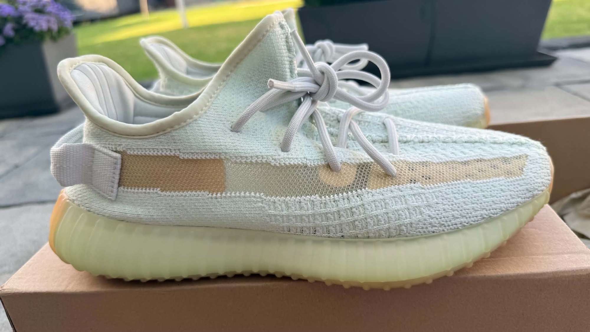 Yeezy Boost 350 V2 veľk. 41 1/3