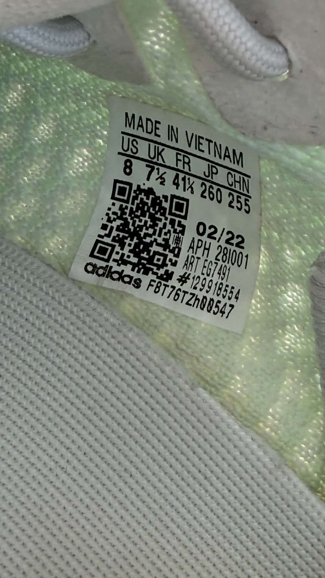 Yeezy Boost 350 V2 veľk. 41 1/3