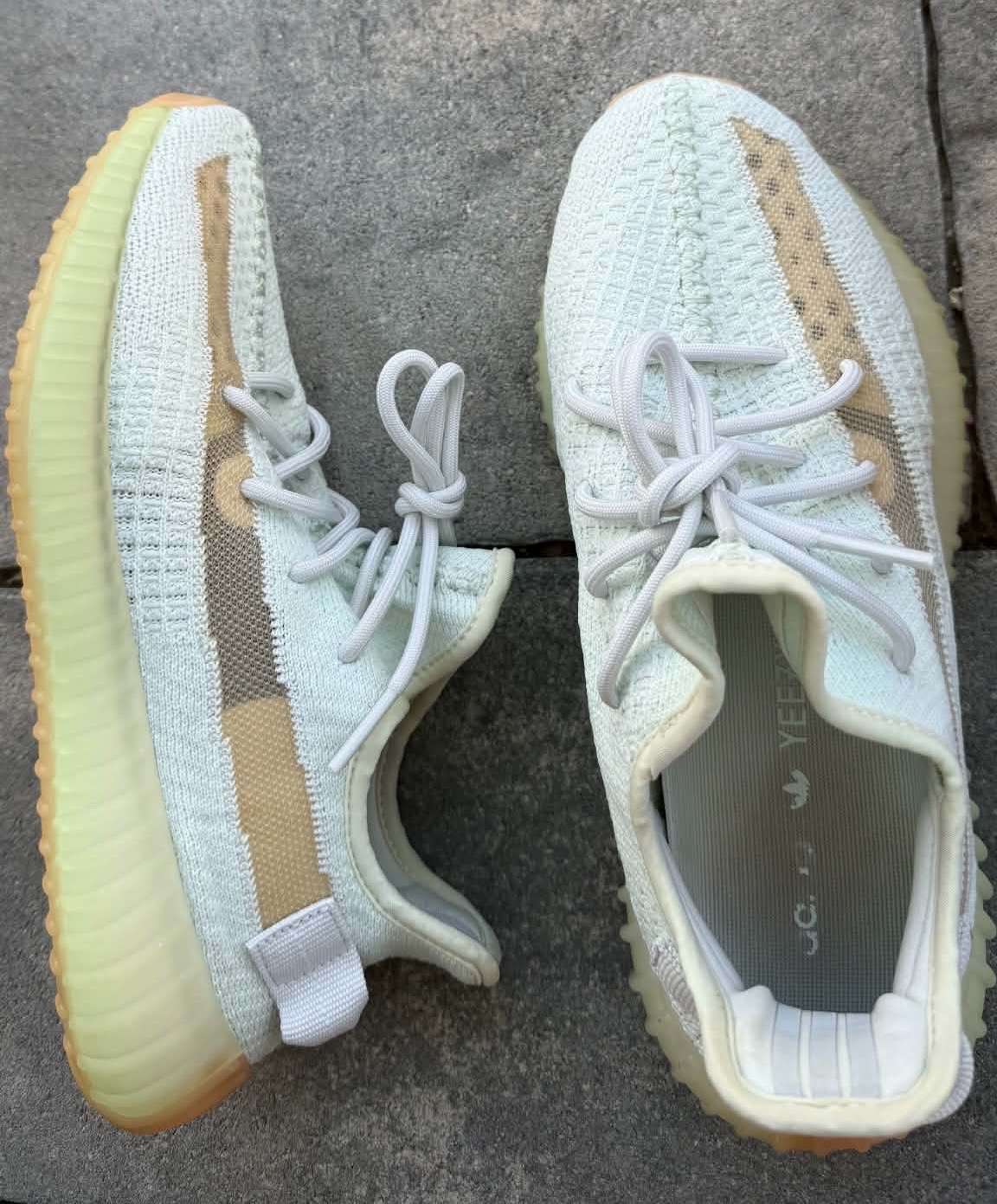 Yeezy Boost 350 V2 veľk. 41 1/3