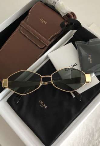 https://www.vipluxury.sk/Okuliare Celine