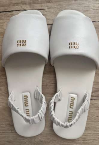 https://www.vipluxury.sk/Miu miu sandalky