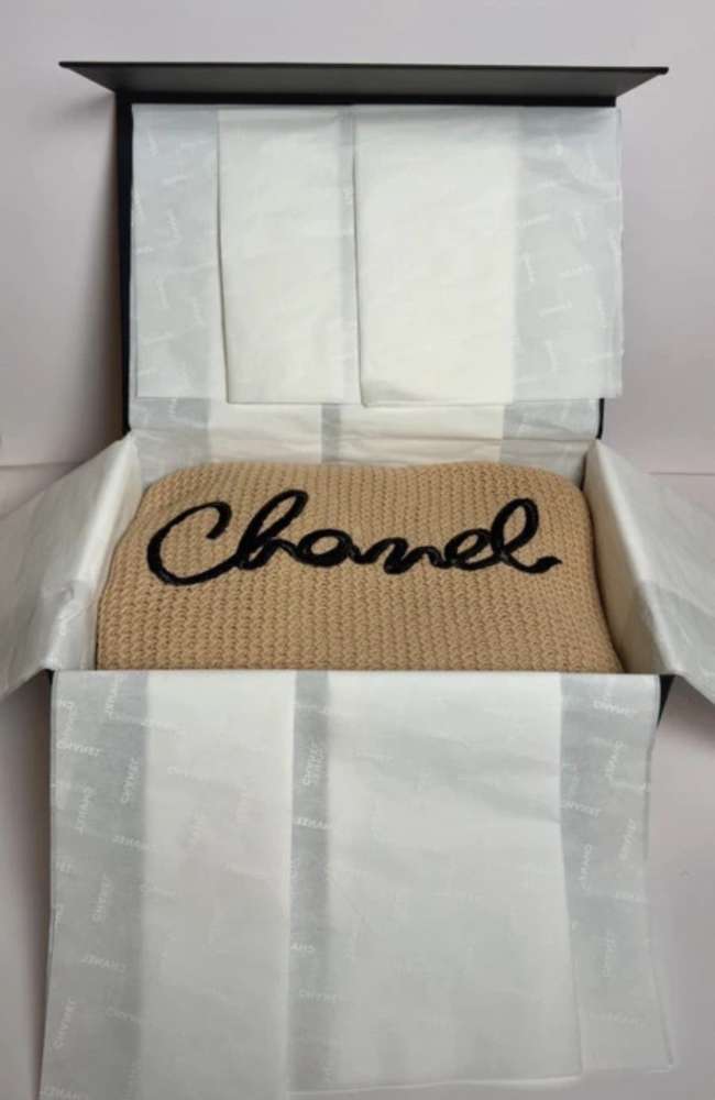 Chanel šál