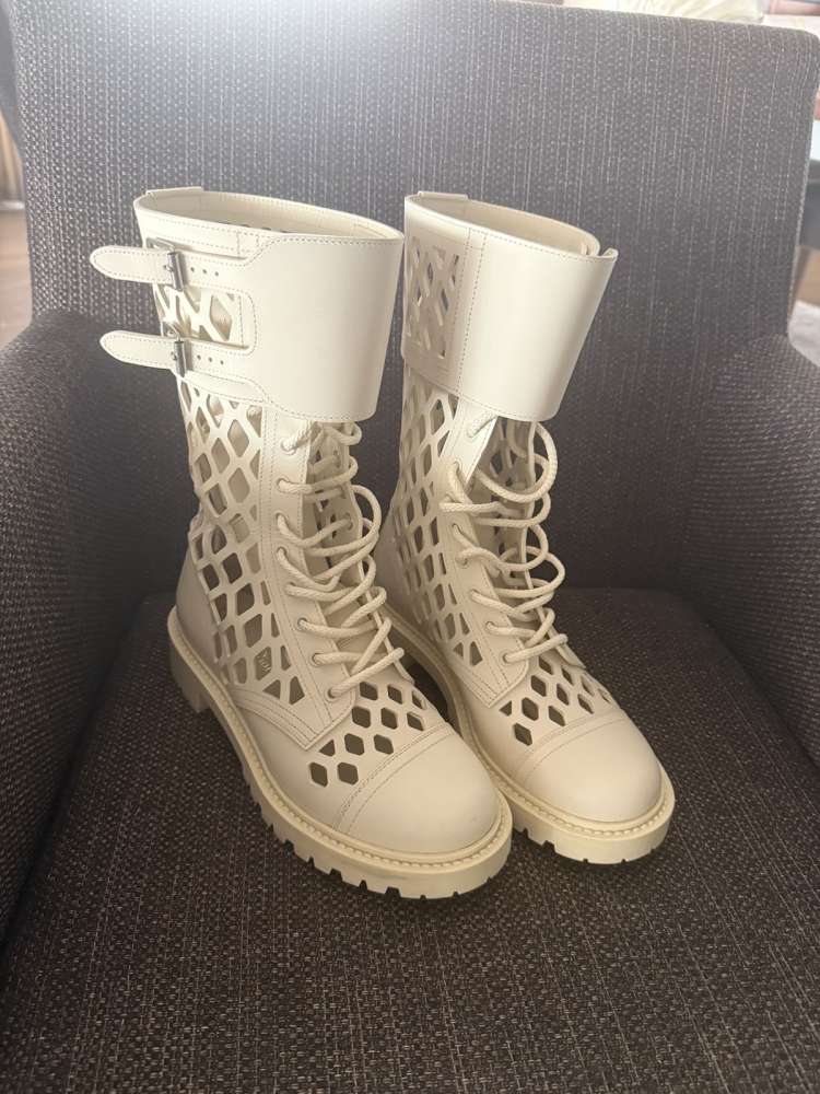 Dior čižmy