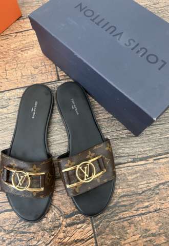 https://www.vipluxury.sk/Louis Vuitton šlapky