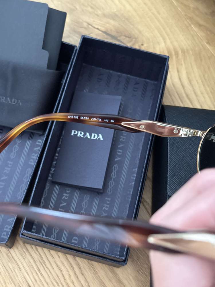 Okuliare Prada
