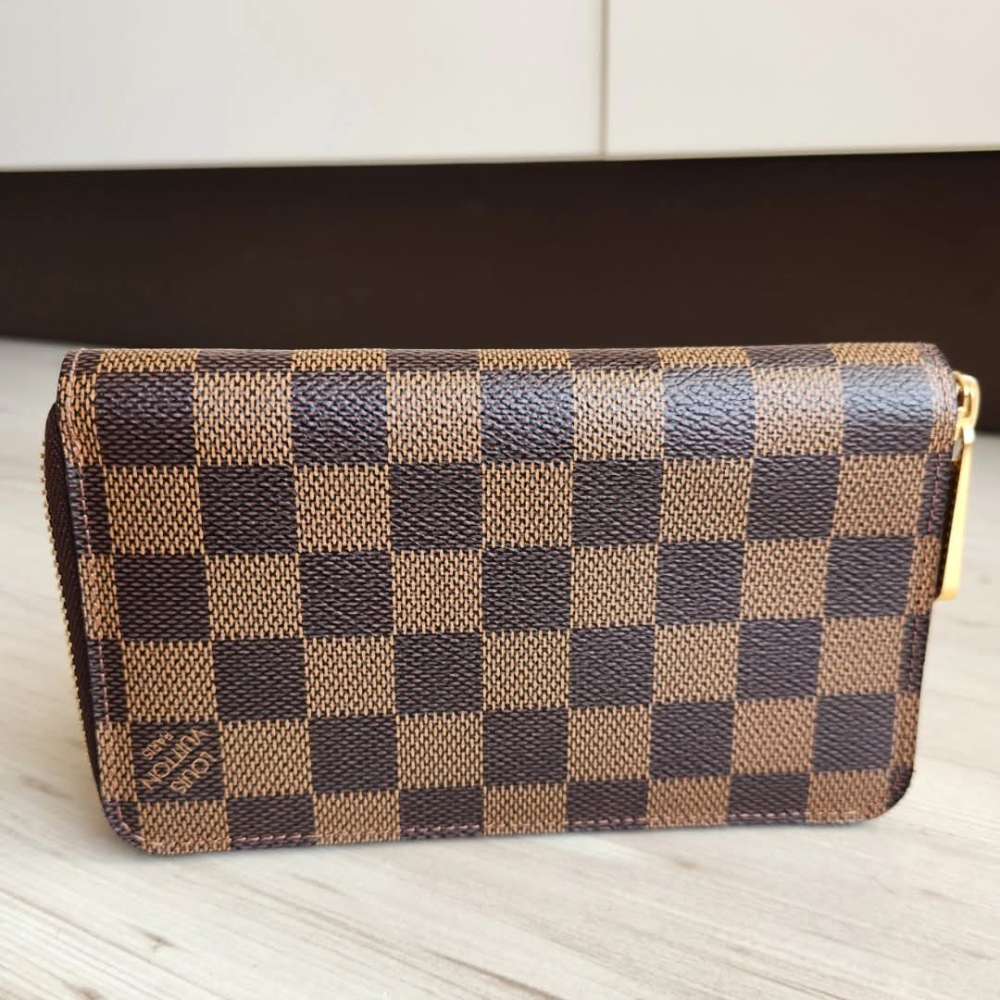 Louis Vuitton Zippy Compact