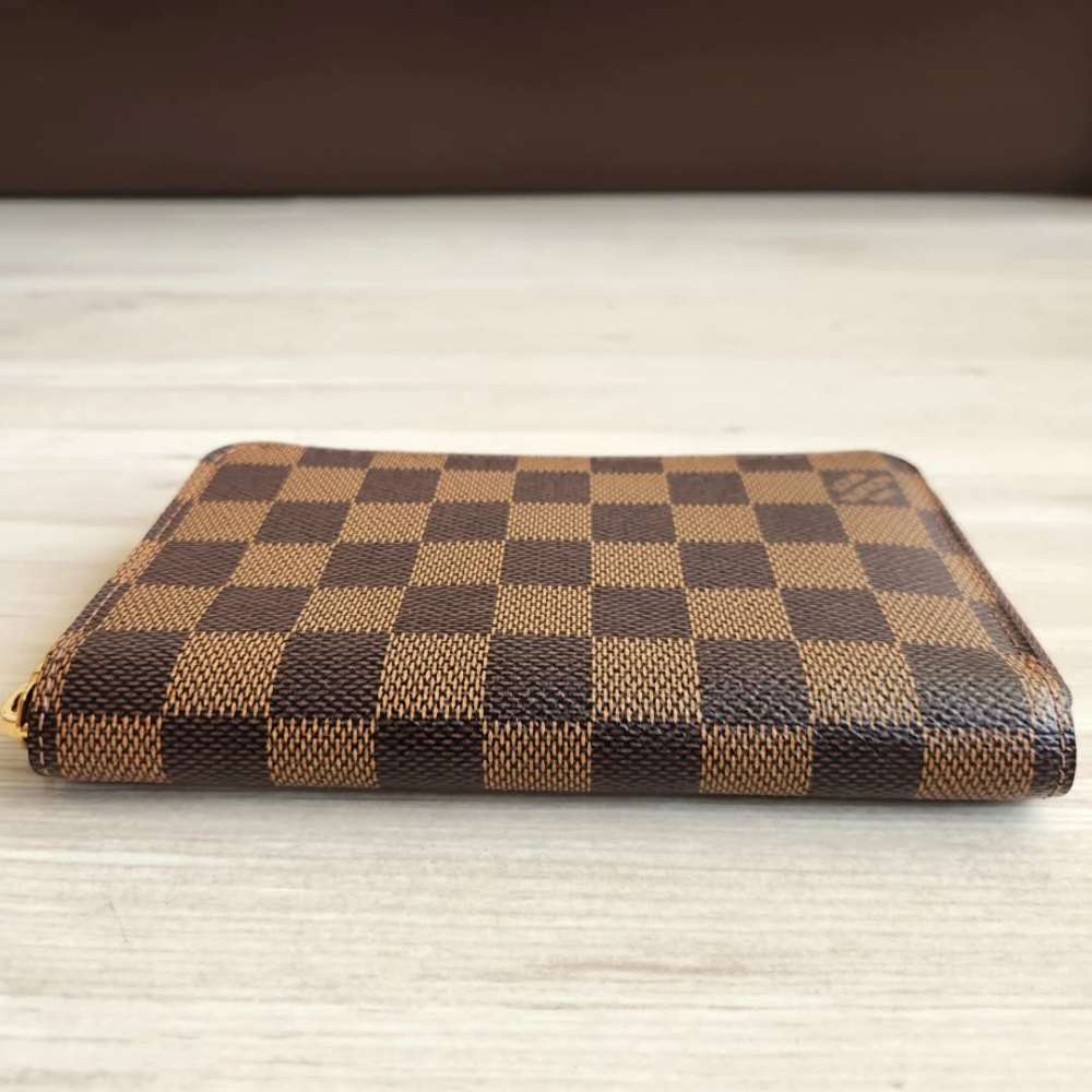 Louis Vuitton Zippy Compact