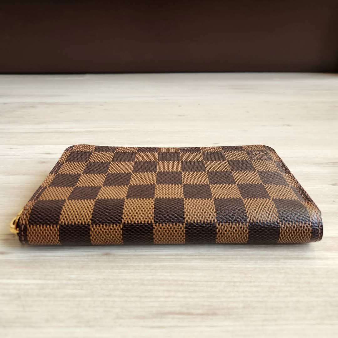 Louis Vuitton Zippy Compact