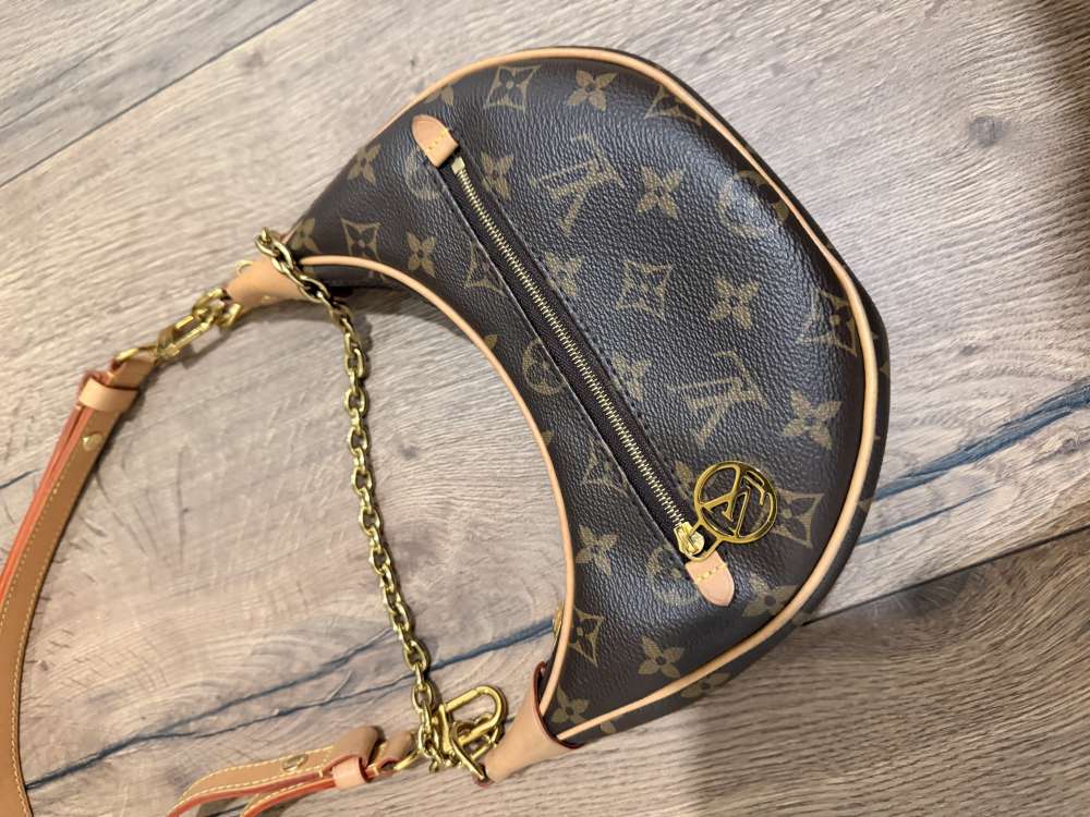 Kabelka Louis VUITTON loop