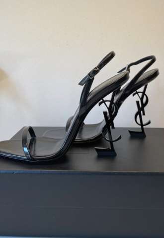 https://www.vipluxury.sk/YSL sandalky