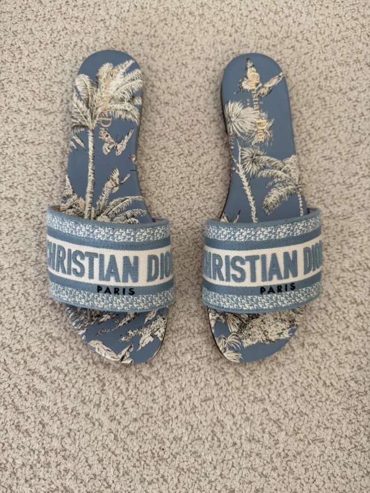 Christian Dior slapky