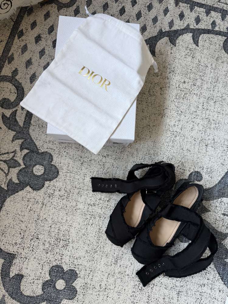 Dior balenrinky songe