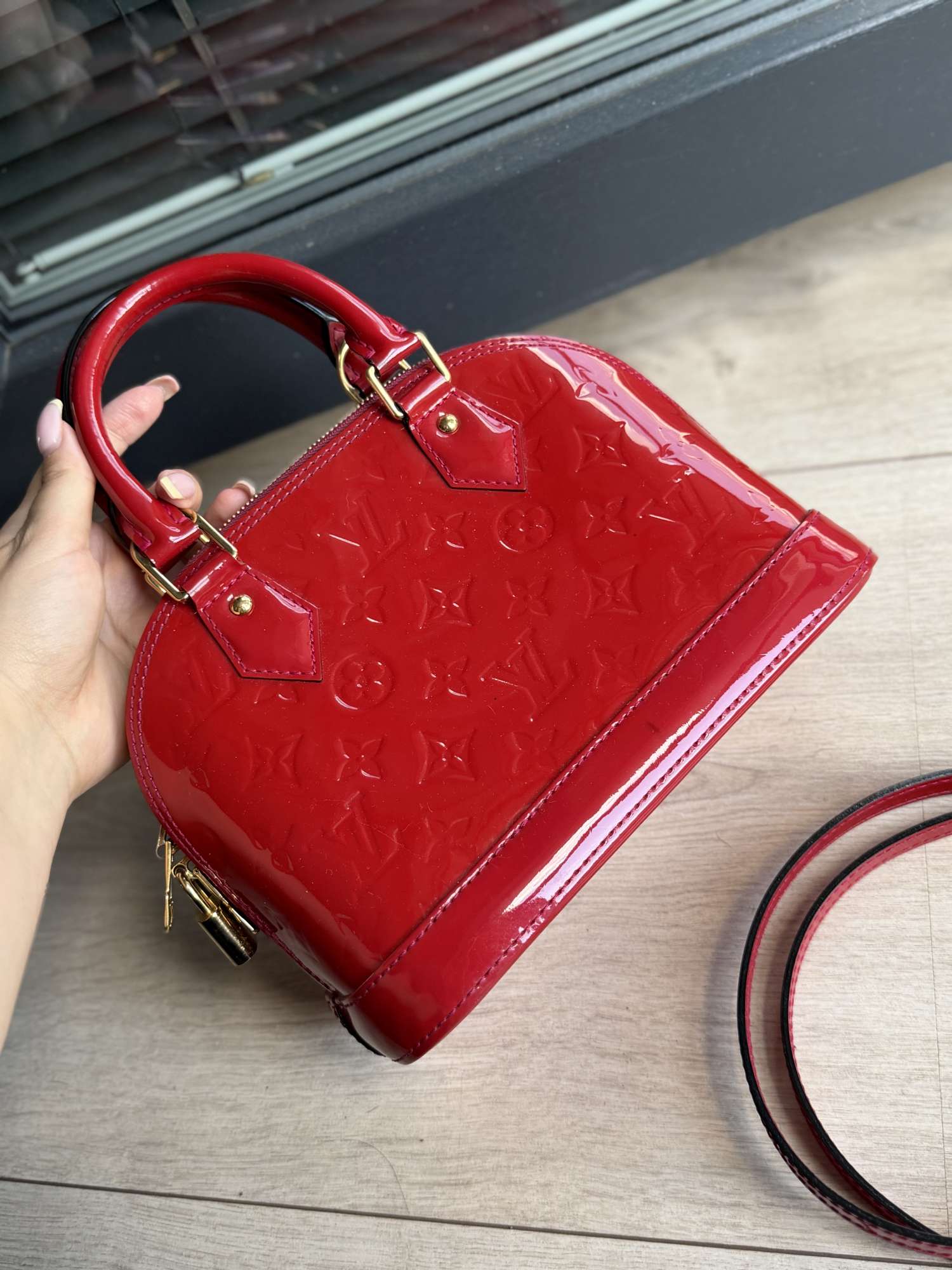 Louis Vuitton Alma BB