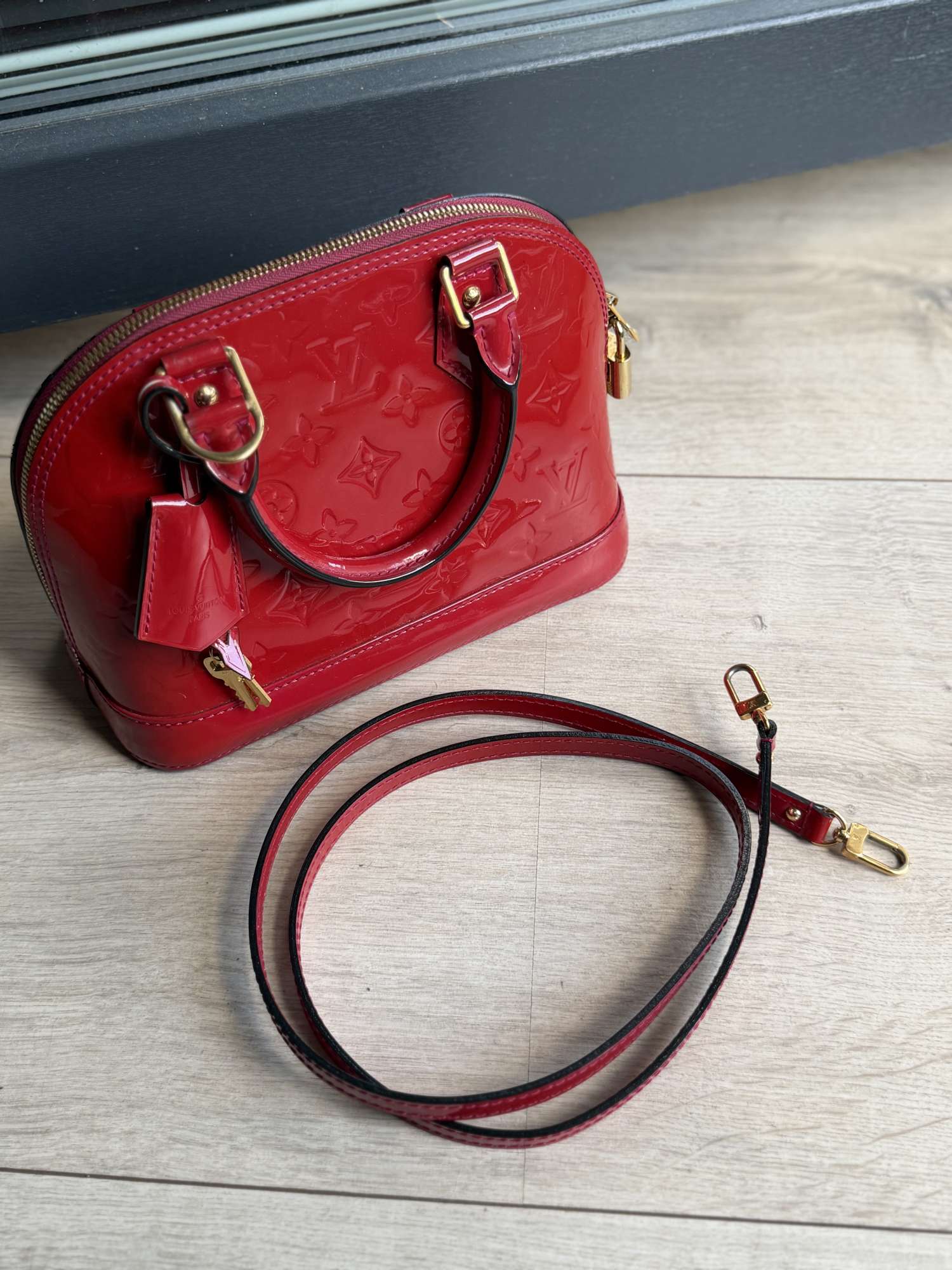 Louis Vuitton Alma BB