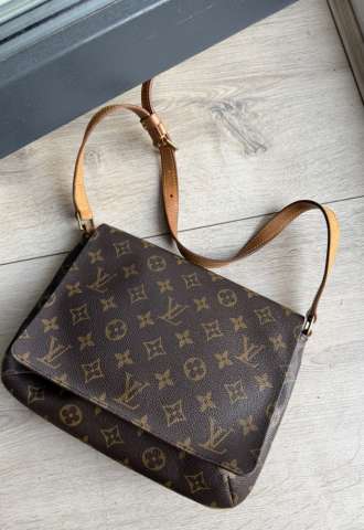 https://www.vipluxury.sk/Kabelka Louis Vuitton
