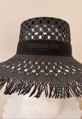 https://www.vipluxury.sk/Dior klobúk