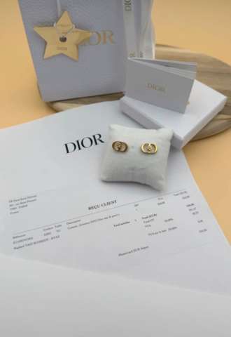 https://www.vipluxury.sk/Dior náušnice