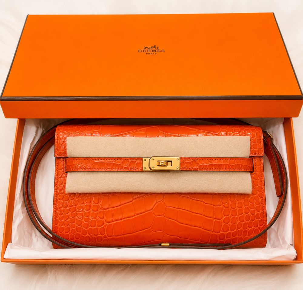 Hermès Kelly To Go Alligator Missi – Orange Poppy