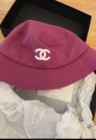 https://www.vipluxury.sk/Chanel klobuk
