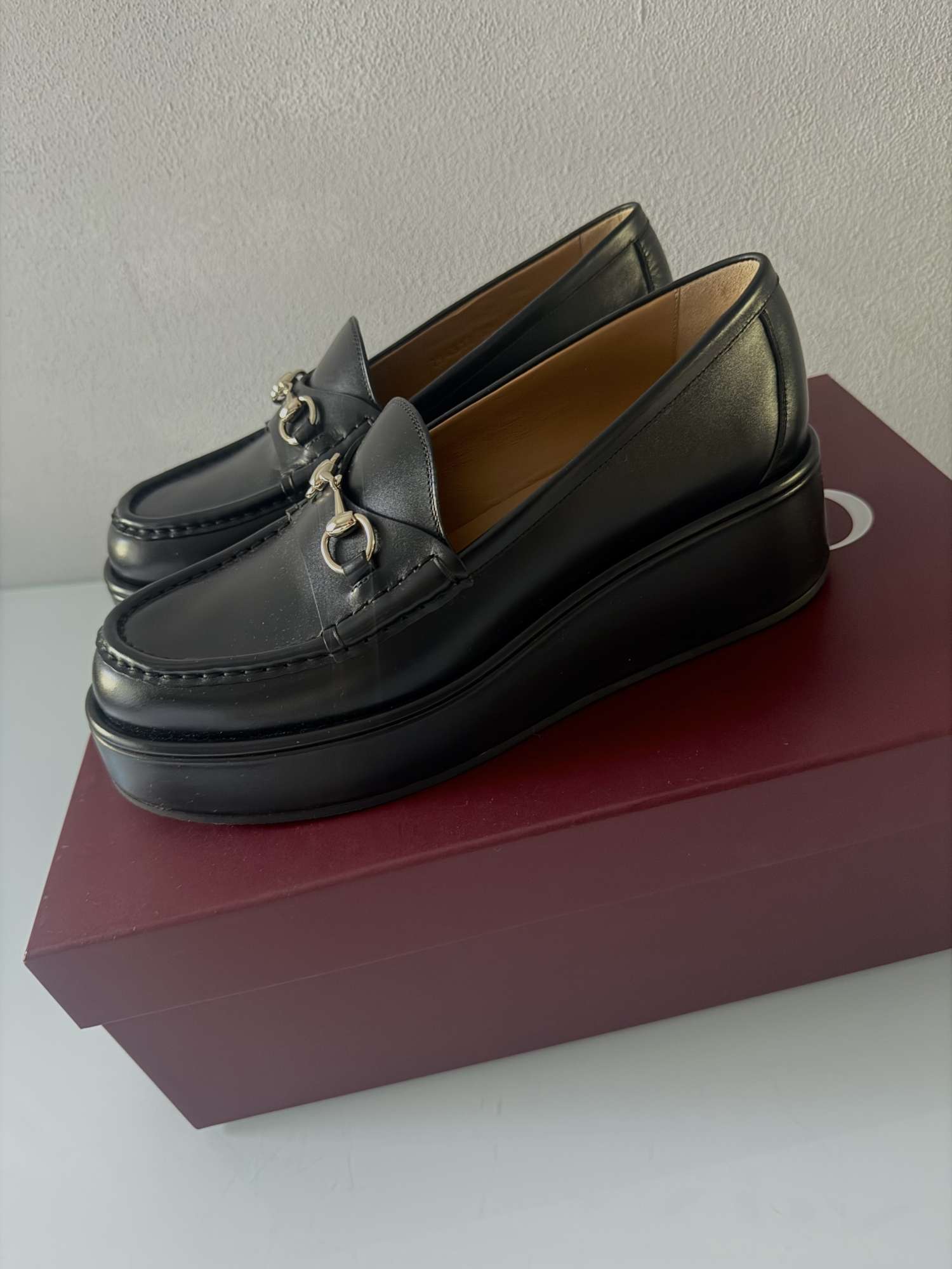Gucci mokasíny 39