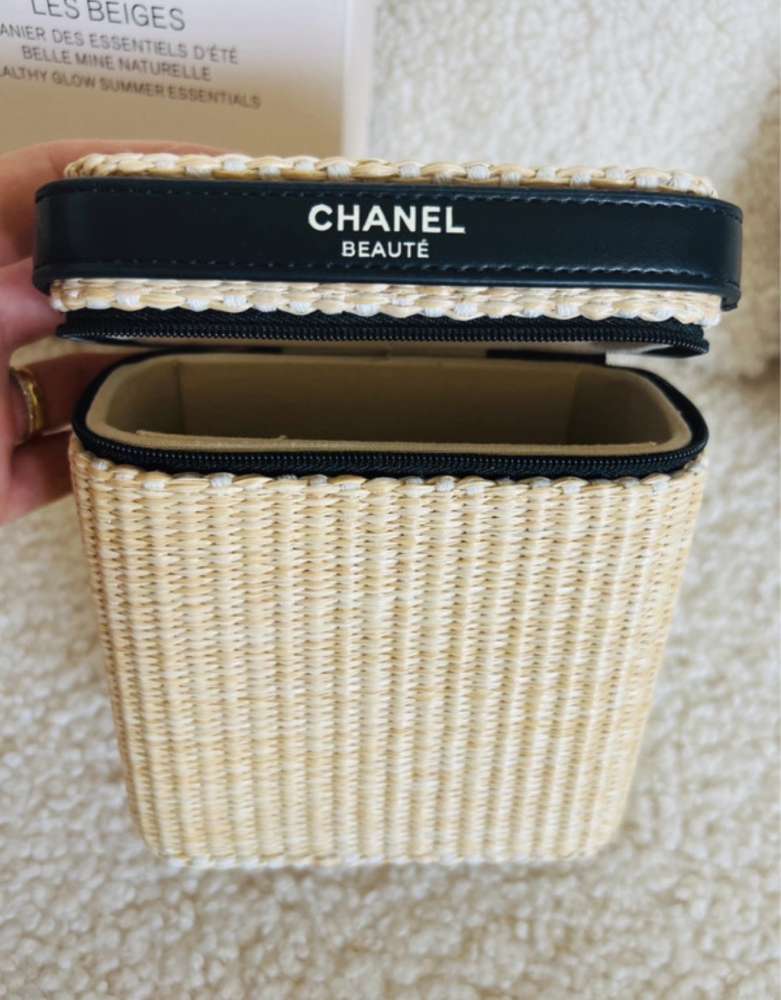 Chanel beaute tasticka