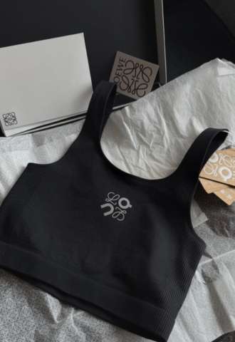 https://www.vipluxury.sk/LOEWE top alebo podprsenka