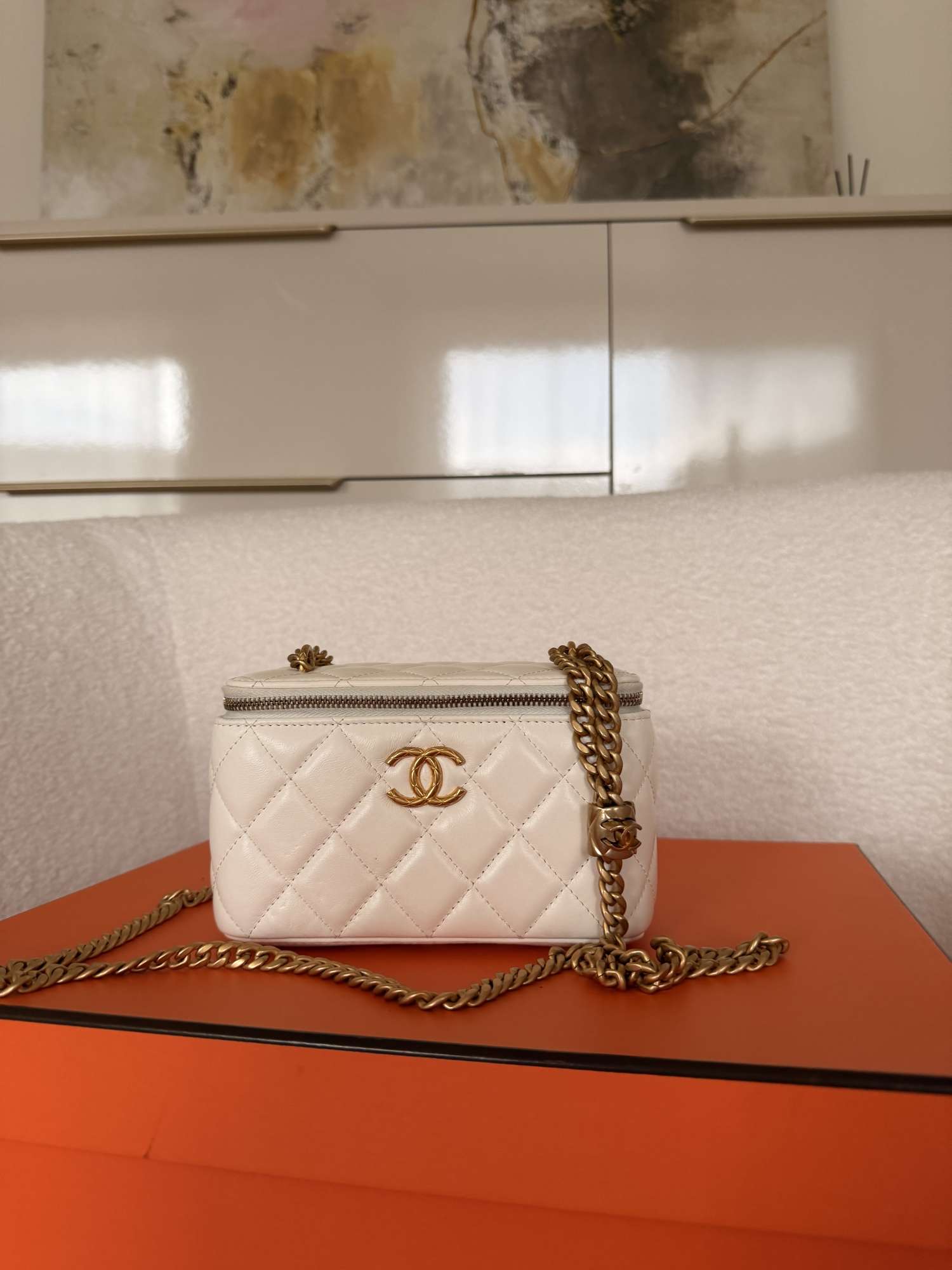 CHANEL Vanity With Chain AP3044 – Lambskin | Kompletné balenie