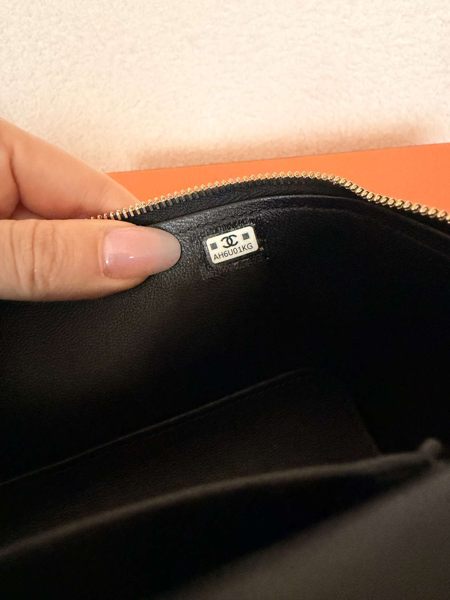 CHANEL Vanity Avec Poignée AP2199 – Black Lambskin | Kompletné balenie