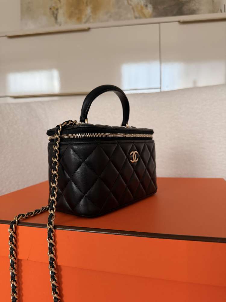 CHANEL Vanity Avec Poignée AP2199 – Black Lambskin | Kompletné balenie