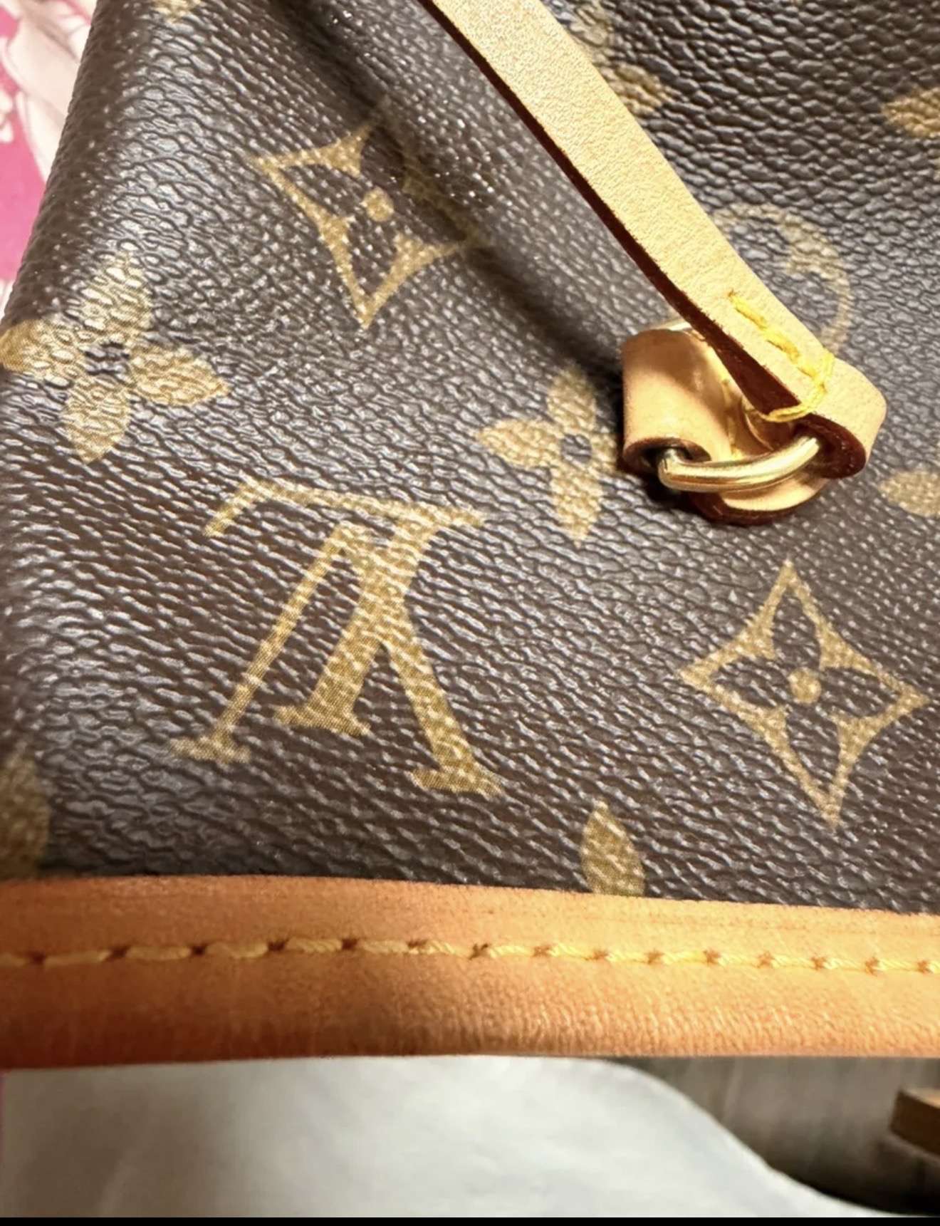 Louis Vuitton Neverfull MM s clutchom